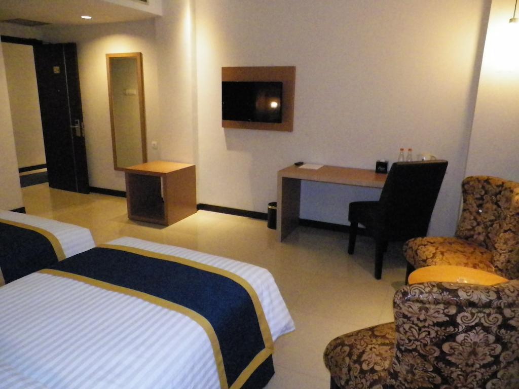 D'Best Hotel Pasar Baru Bandung Quarto foto